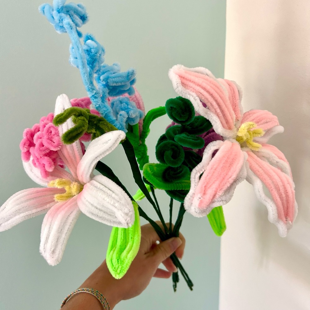 Handcrafted Pipe Cleaner Flower Bouquet